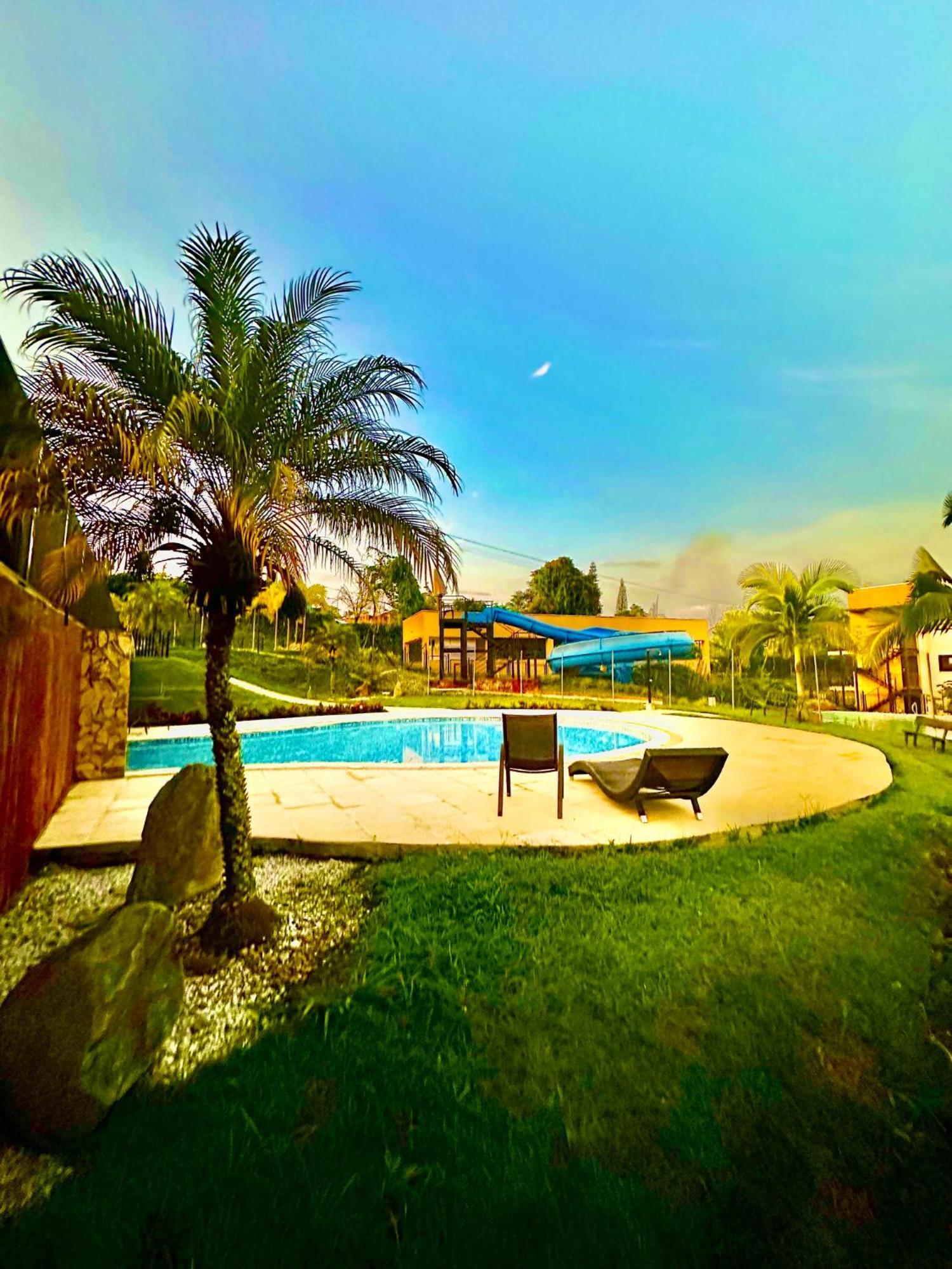 Apartamento Privado Vacacional A 5M Del Aeropuerto, 20 Minutos Del Parque Del Cafe Y Centro De Armenia Con 4 Piscinas, 3 Jacuzzi, Sauna By Molca Xperiences 2H Exterior foto